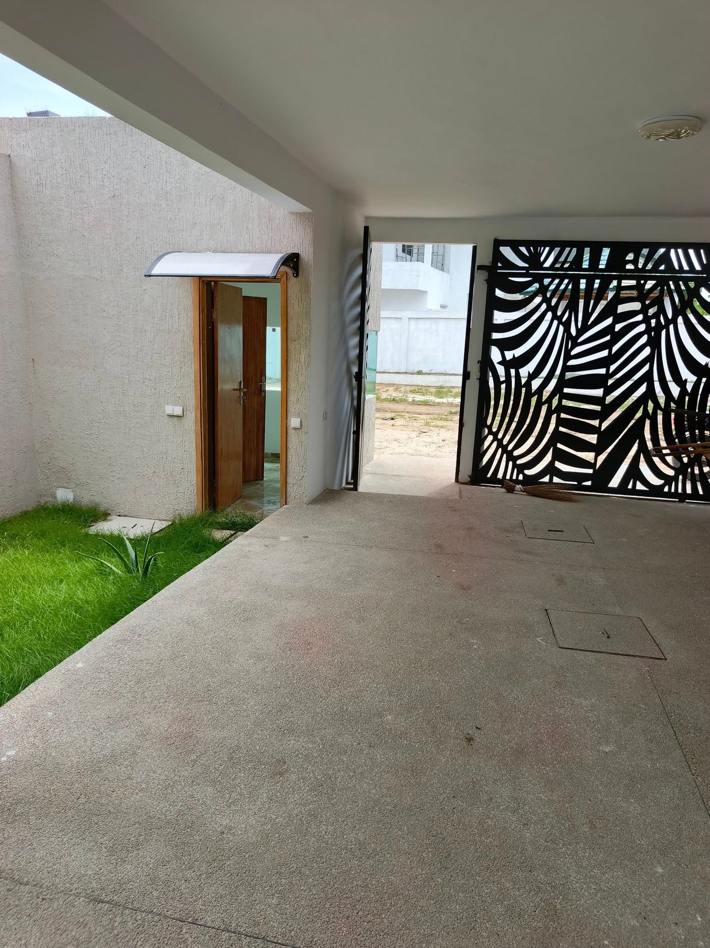 Villa Duplex 5 Pièces – Cocody Bingerville (Anan)