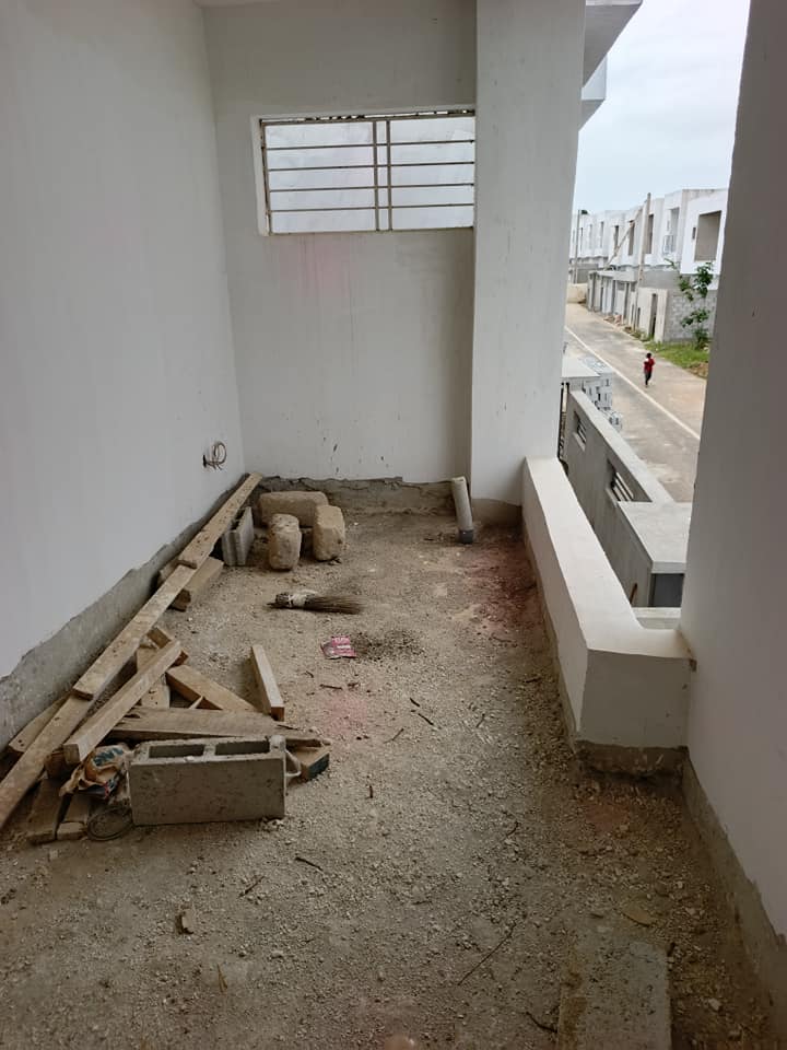 Villa Duplex 5 Pièces – Urgence à Saisir – Bingerville