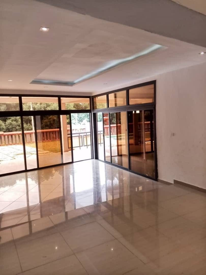 Villa Duplex de Luxe en Bord de Lagune à Assinie Mafia PK22
