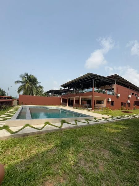 Villa Duplex de Luxe en Bord de Lagune à Assinie Mafia PK22