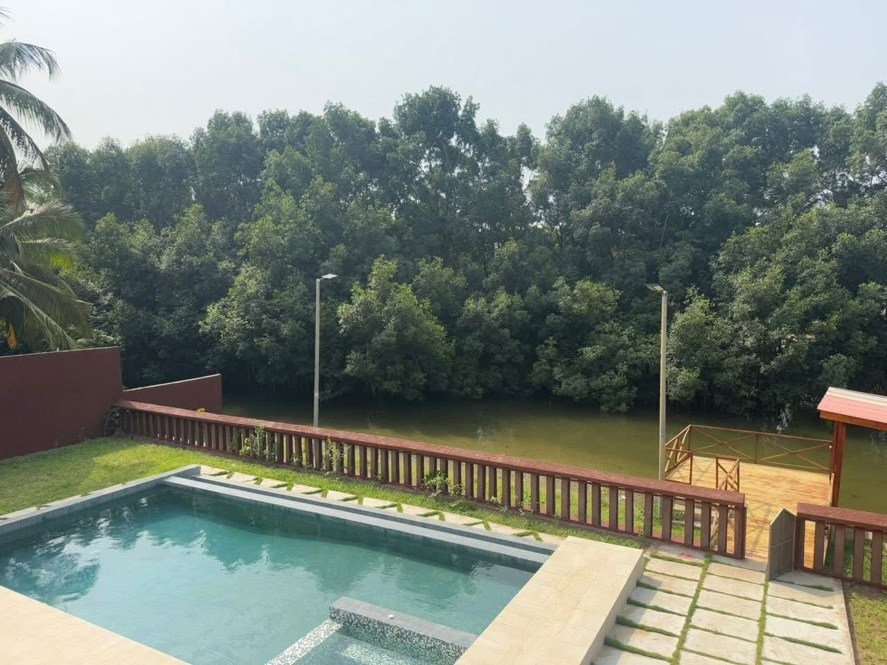Villa Duplex de Luxe en Bord de Lagune à Assinie Mafia PK22