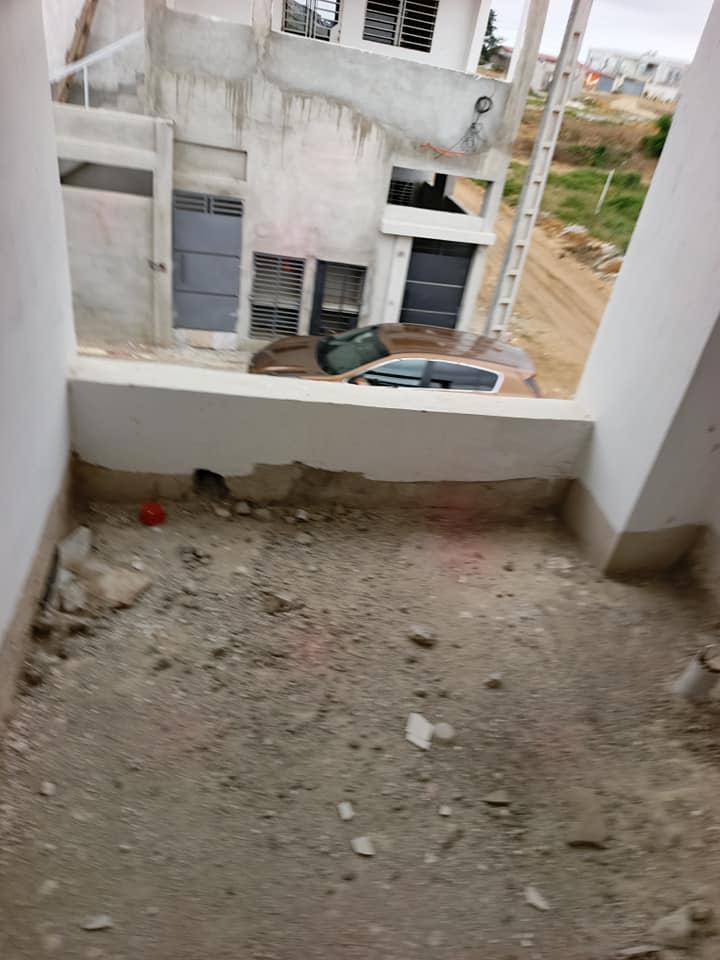 Villa Duplex 5 Pièces – Urgence à Saisir – Bingerville