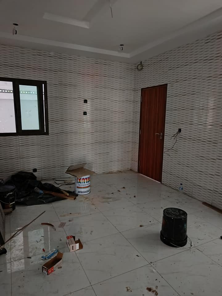 Triplex Haut Standing 7 Pièces avec Terrasse et Garage – Cocody Riviera Faya Jules Verne