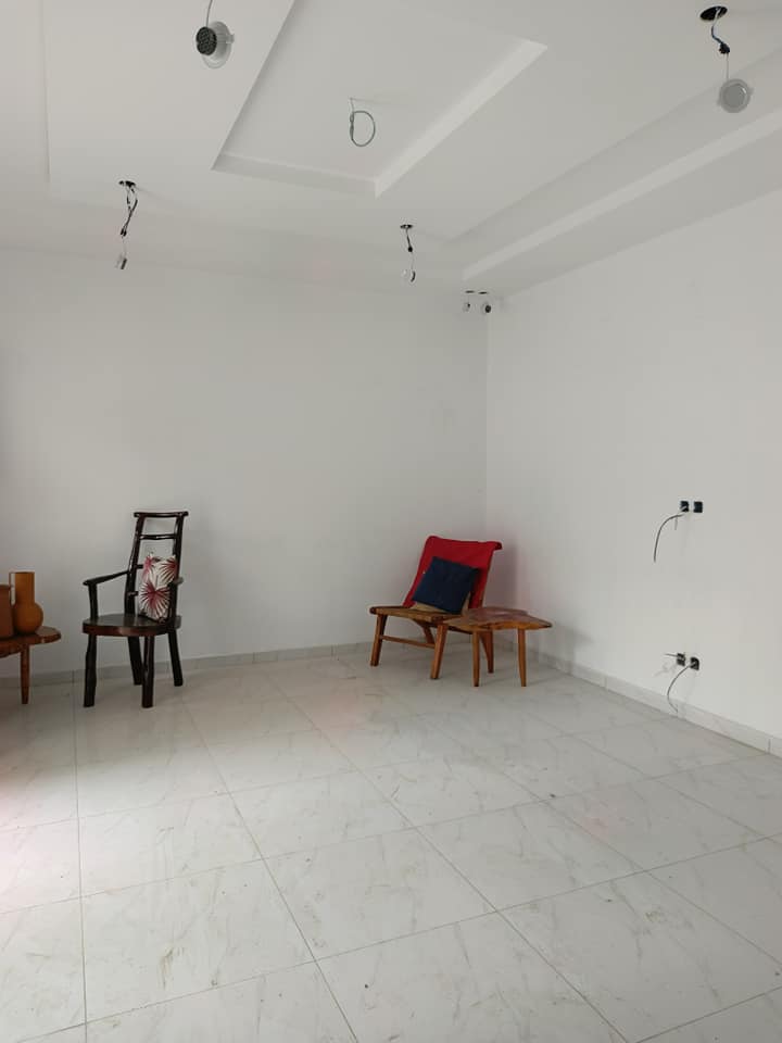 Triplex Haut Standing 7 Pièces avec Terrasse et Garage – Cocody Riviera Faya Jules Verne