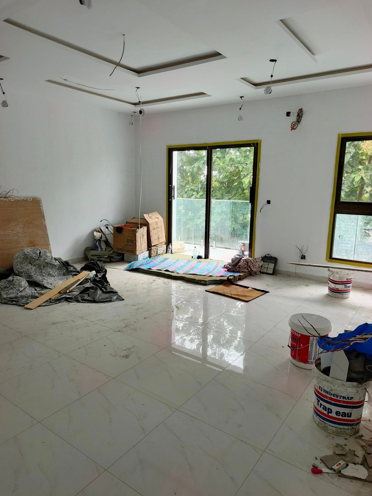 Triplex Haut Standing 7 Pièces avec Terrasse et Garage – Cocody Riviera Faya Jules Verne