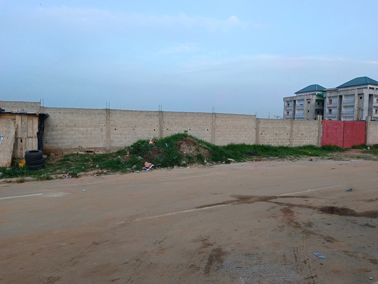 Terrain Nu 8.000 m² – Cocody Angré (Nouveau CHU)