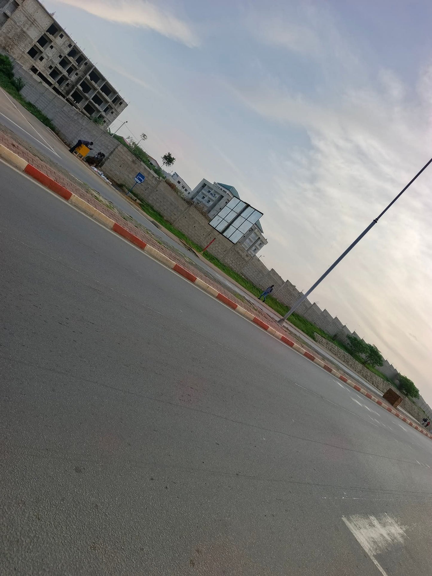 Terrain Nu 8.000 m² – Cocody Angré (Nouveau CHU)