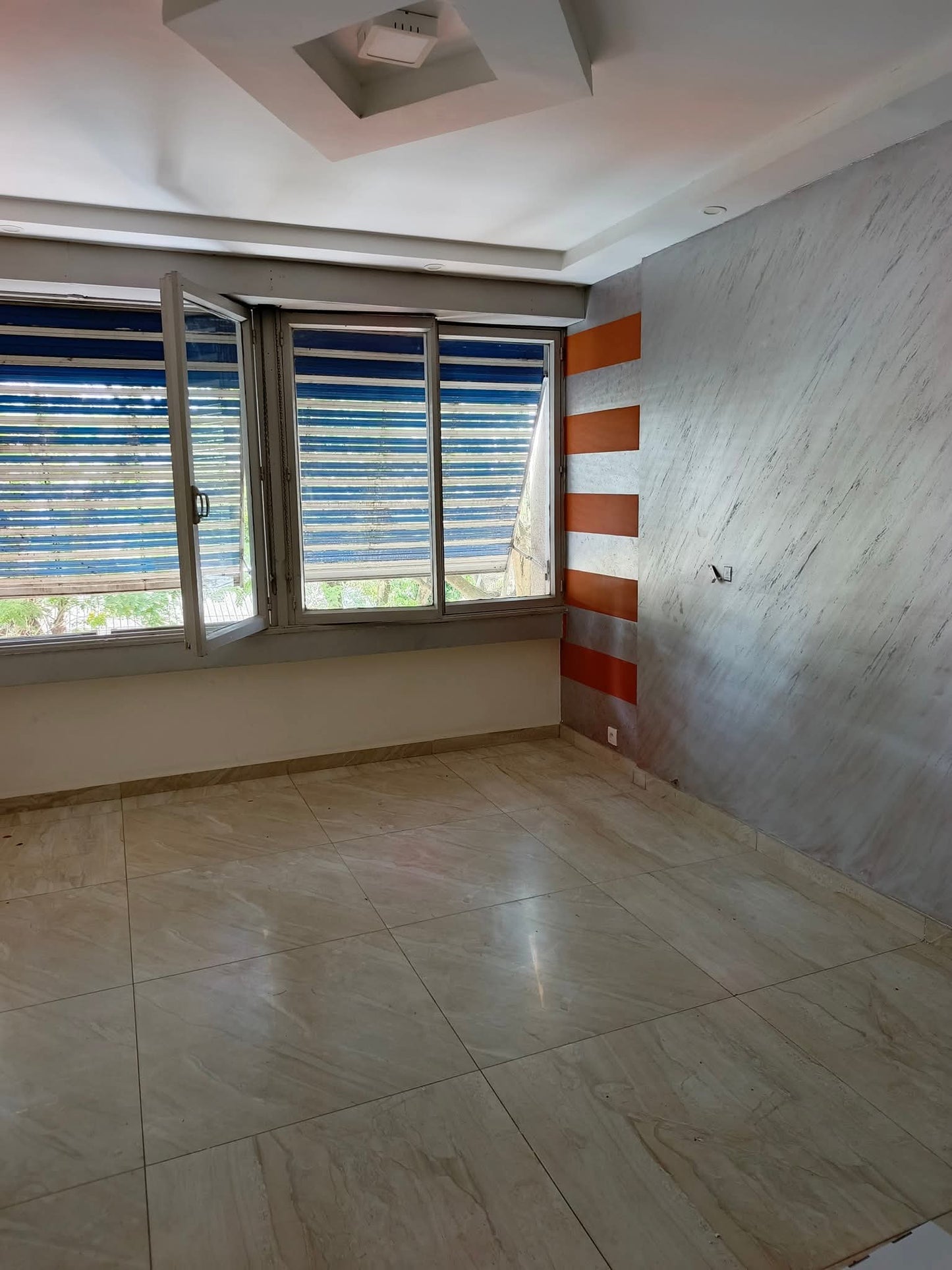 Appartement 3 Pièces – Plateau (Centre des Affaires) - À Louer / À Vendre