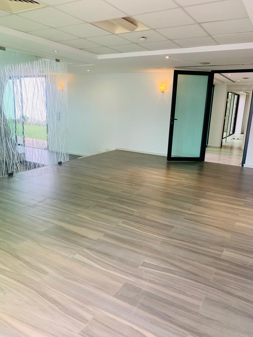 Villa de 10 pièces a la riviera M'badon
