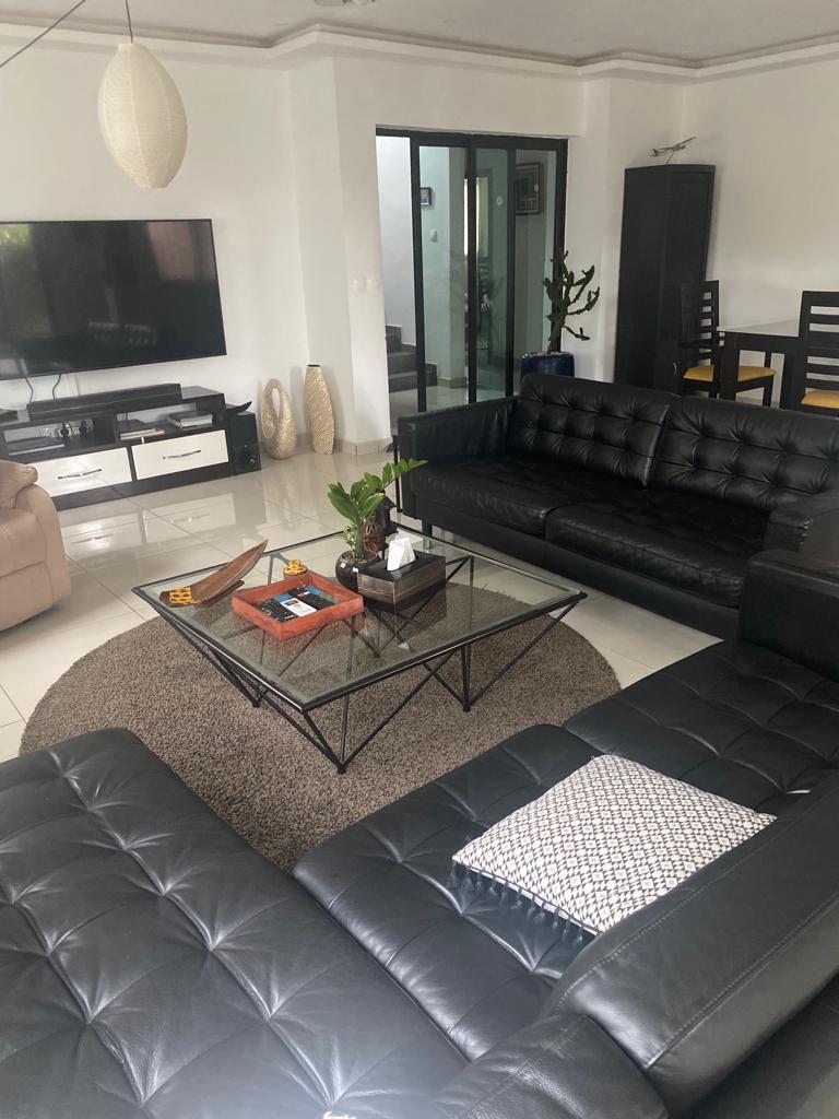 Villa Duplex 5 Pièces – Riviera Faya, Cité Sunu