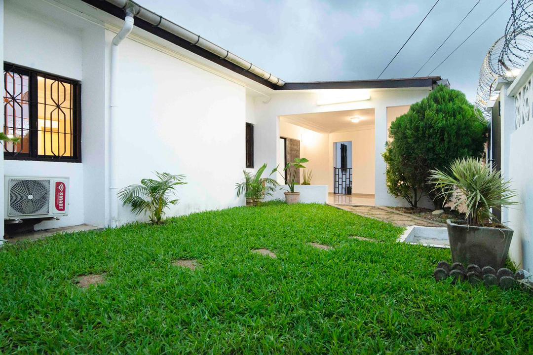 Villa Duplex 5 Pièces avec Piscine et Jardin – Riviera 3