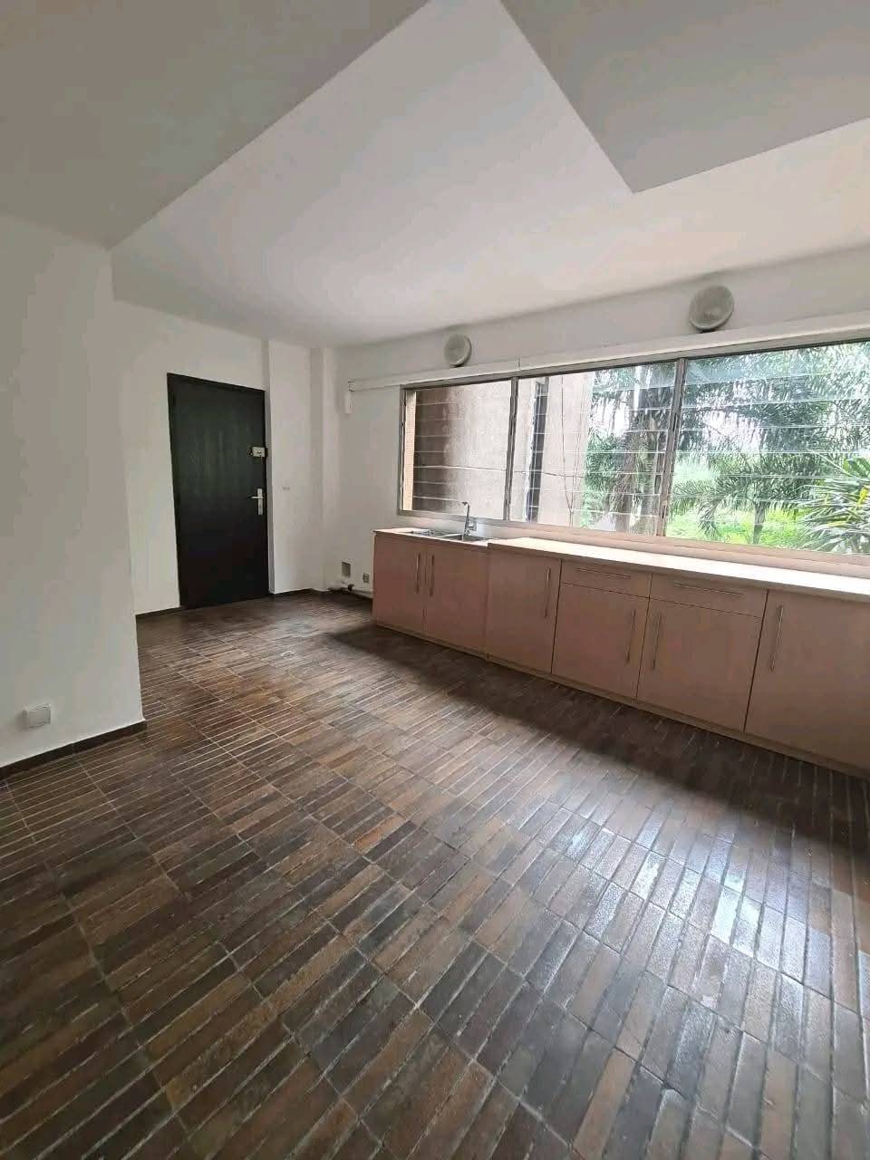 Appartement 4 Pièces Spacieux – Plateau Abidjan