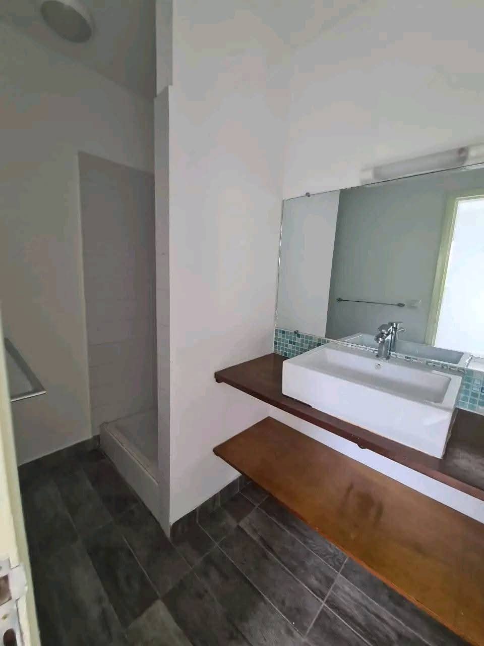 Appartement 4 Pièces Spacieux – Plateau Abidjan
