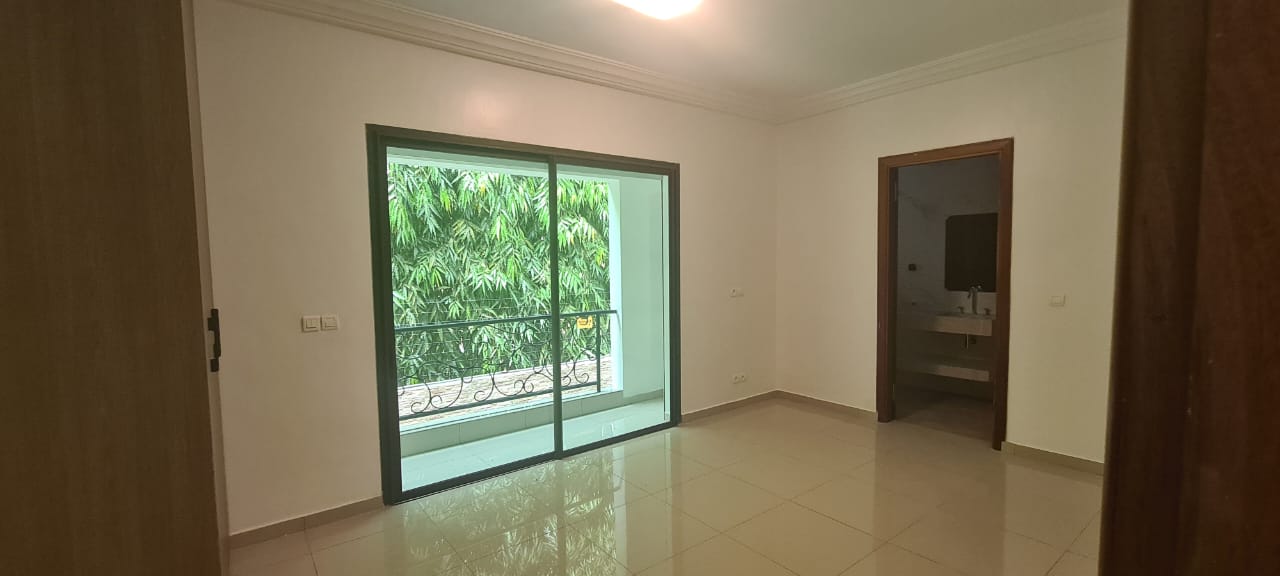 Villa Duplex 5 Pièces avec Piscine – Riviera 3 Synacassi