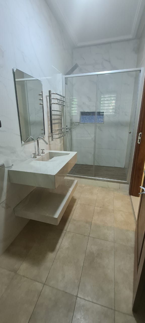 Villa Duplex 5 Pièces avec Piscine – Riviera 3 Synacassi