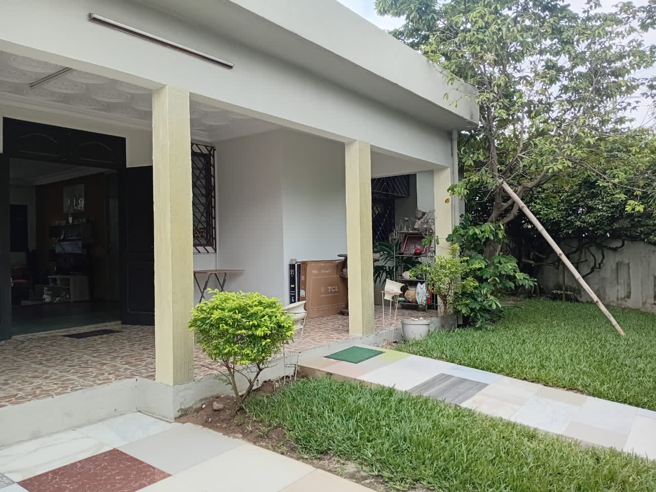 Villa Basse 4 Pièces avec Grand Jardin – Riviera Jardin