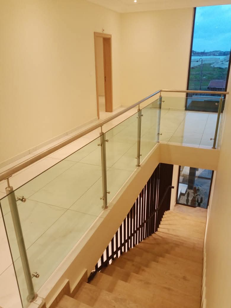 Villa Duplex 6 Pièces avec Piscine – Riviera M’Pouto