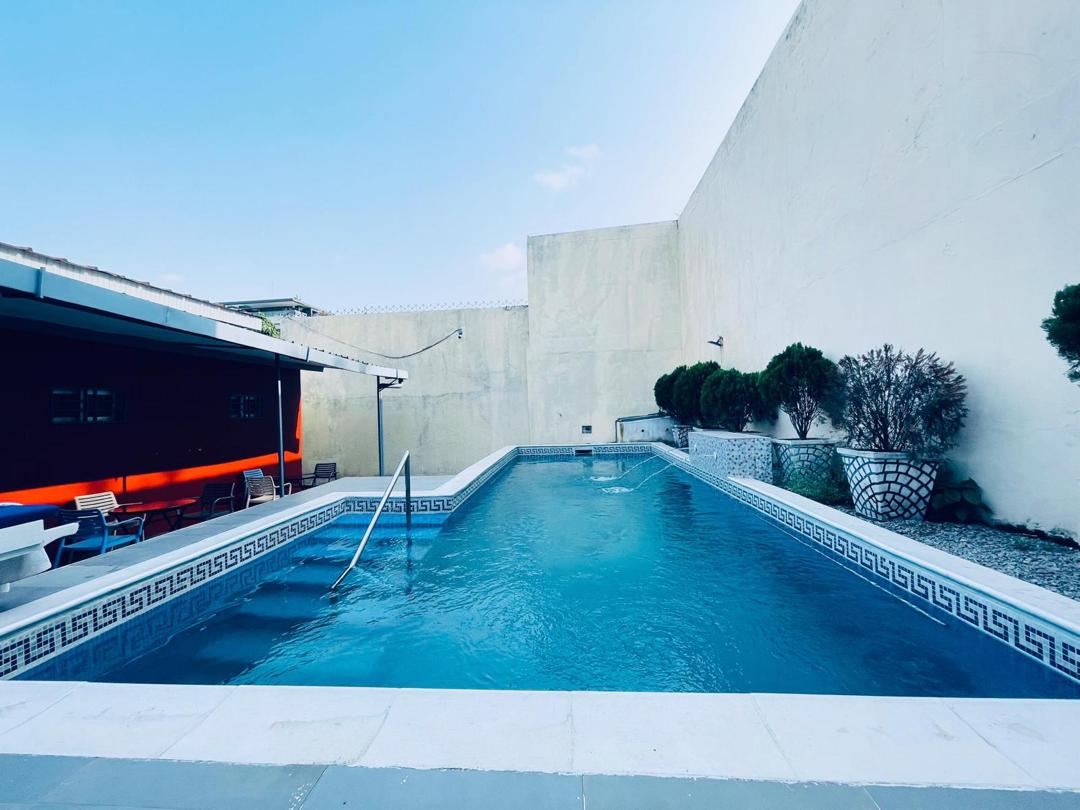 Villa Meublée 6 Pièces avec Piscine – Riviera Bonoumin
