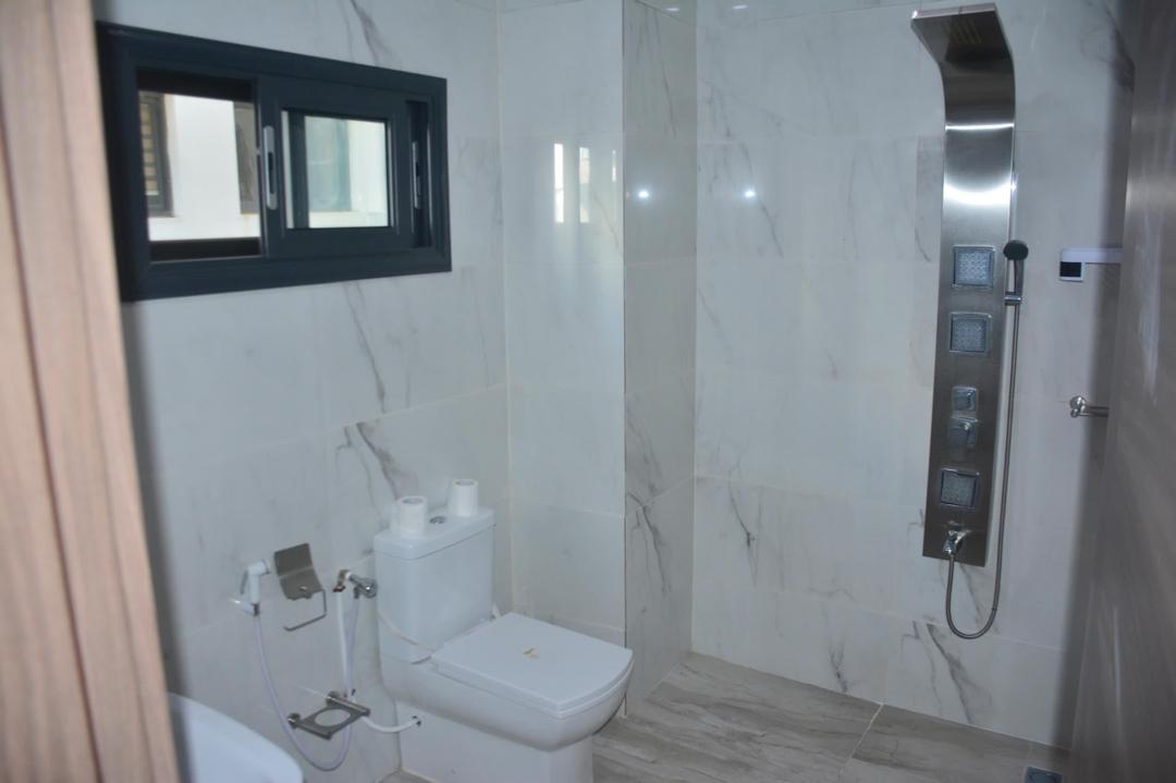 Appartement 4 Pièces avec Balcon – Riviera 4 M’Badon