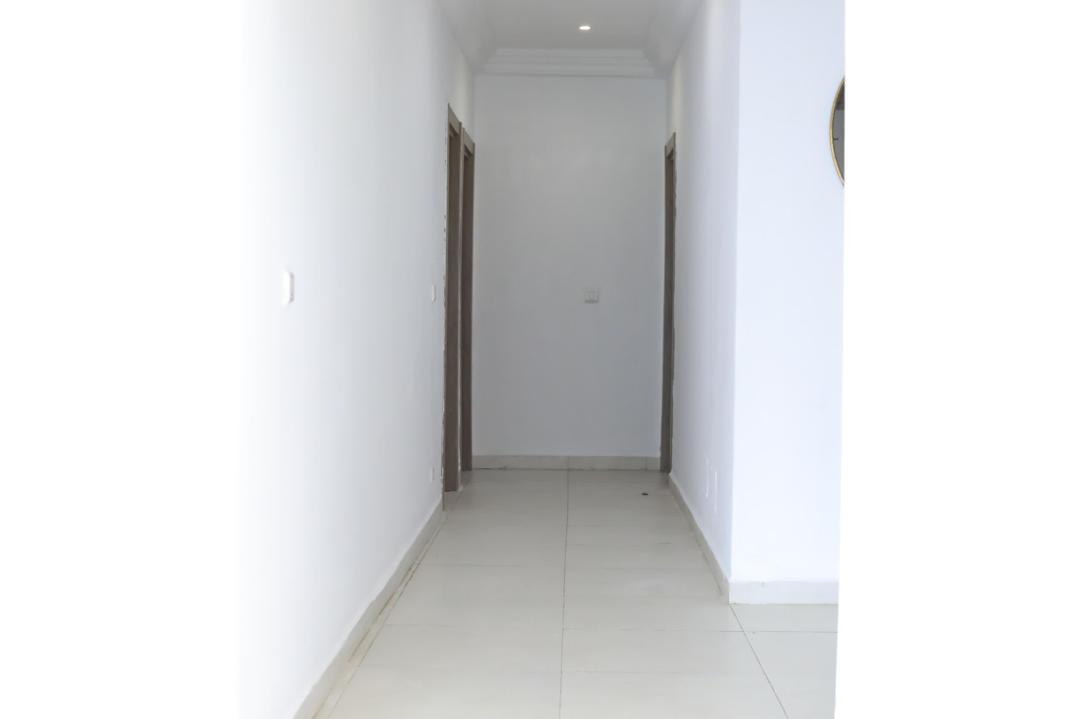 Appartement 4 Pièces avec Balcon – Riviera 4 M’Badon