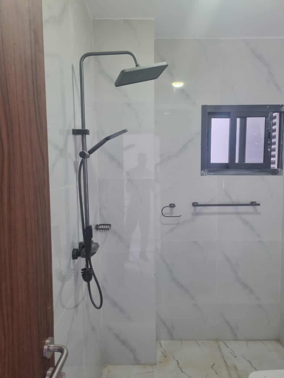 Appartement 4 Pièces avec Cour & Jardin – Riviera 4 Ambassade de chine