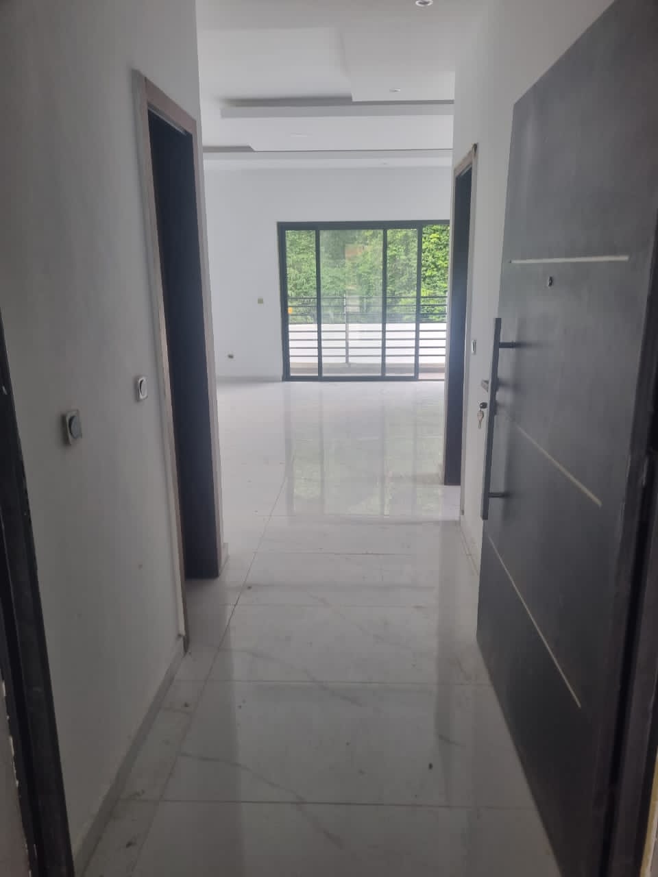 Appartement 4 Pièces avec Cour & Jardin – Riviera 4 Ambassade de chine