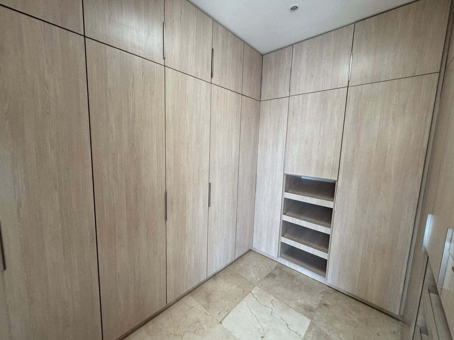Duplex 6 Pièces avec Jardin & Piscine – Riviera 4 M’Badon