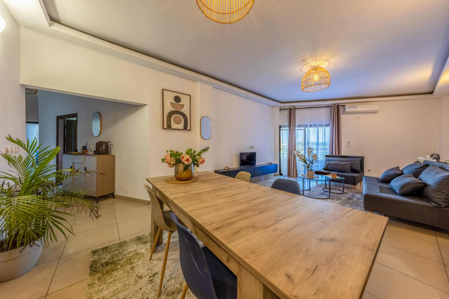 Appartement 3 Pièces Meublé avec Vue Panoramique à Danga