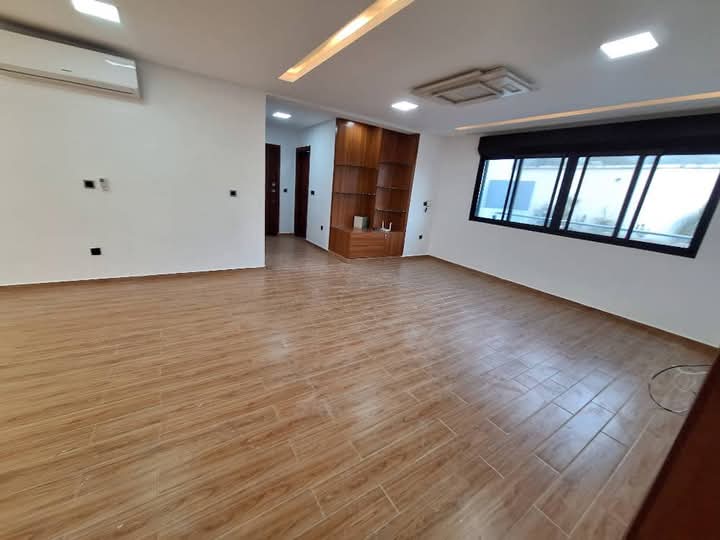 Appartement haut standing 4 pièces à Beverly Hills