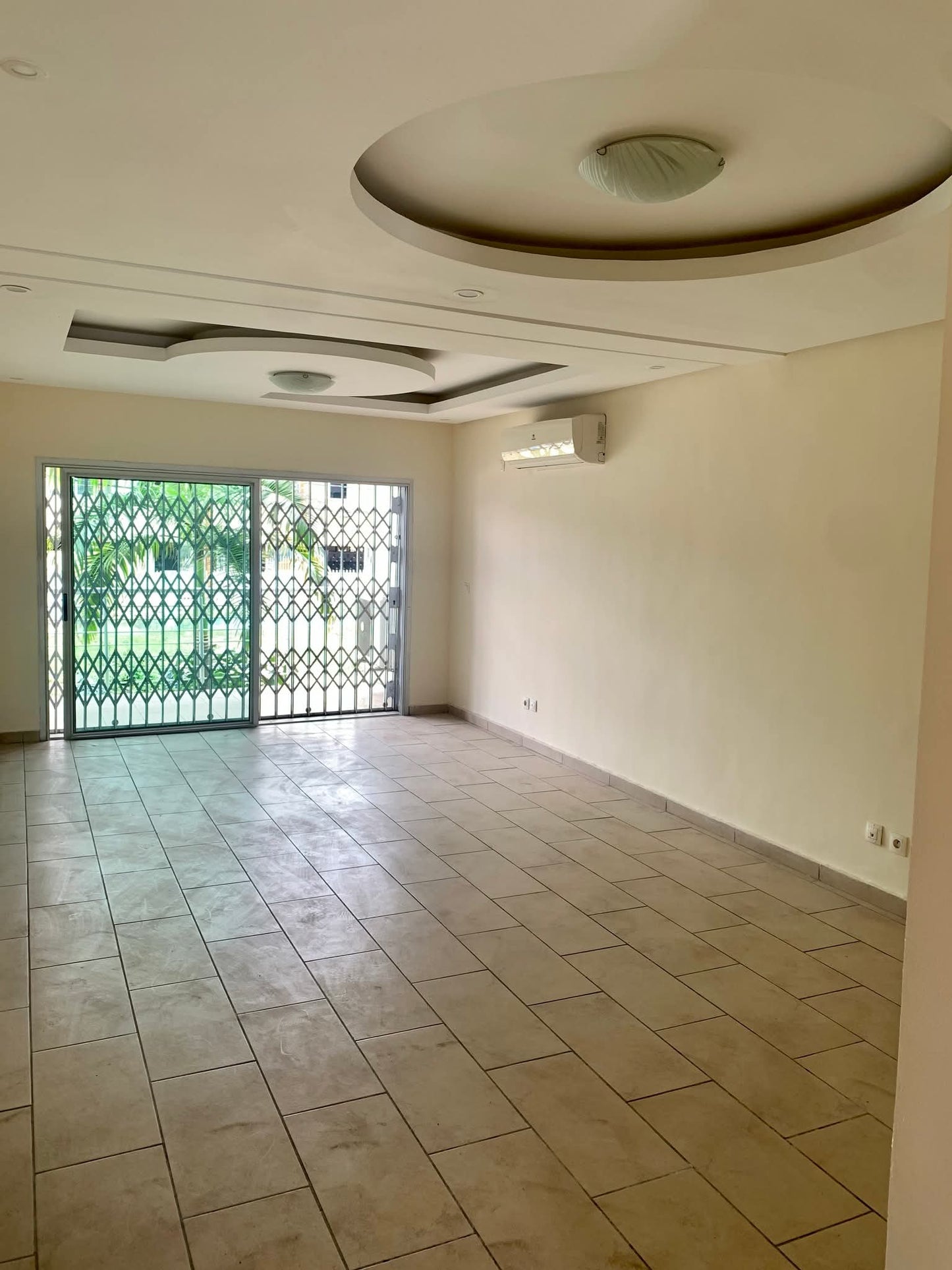 Appartement 3 Pièces avec Balcon – Riviera 2 Cocody
