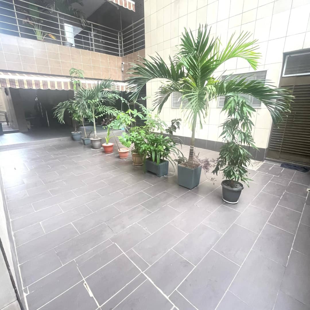 Appartement 3 Pièces avec Buanderie – Riviera 2 Cocody