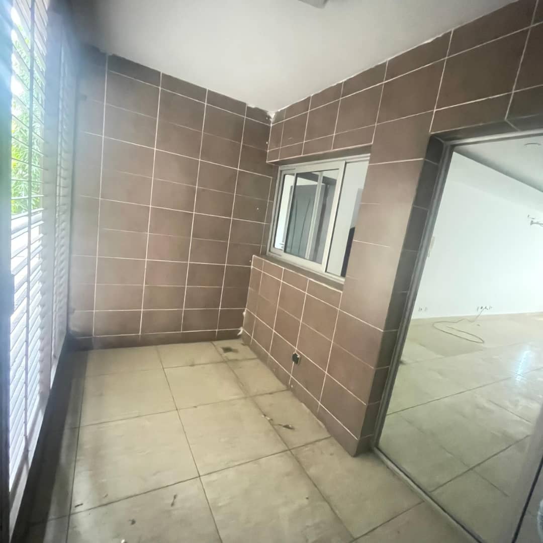 Appartement 3 Pièces avec Buanderie – Riviera 2 Cocody