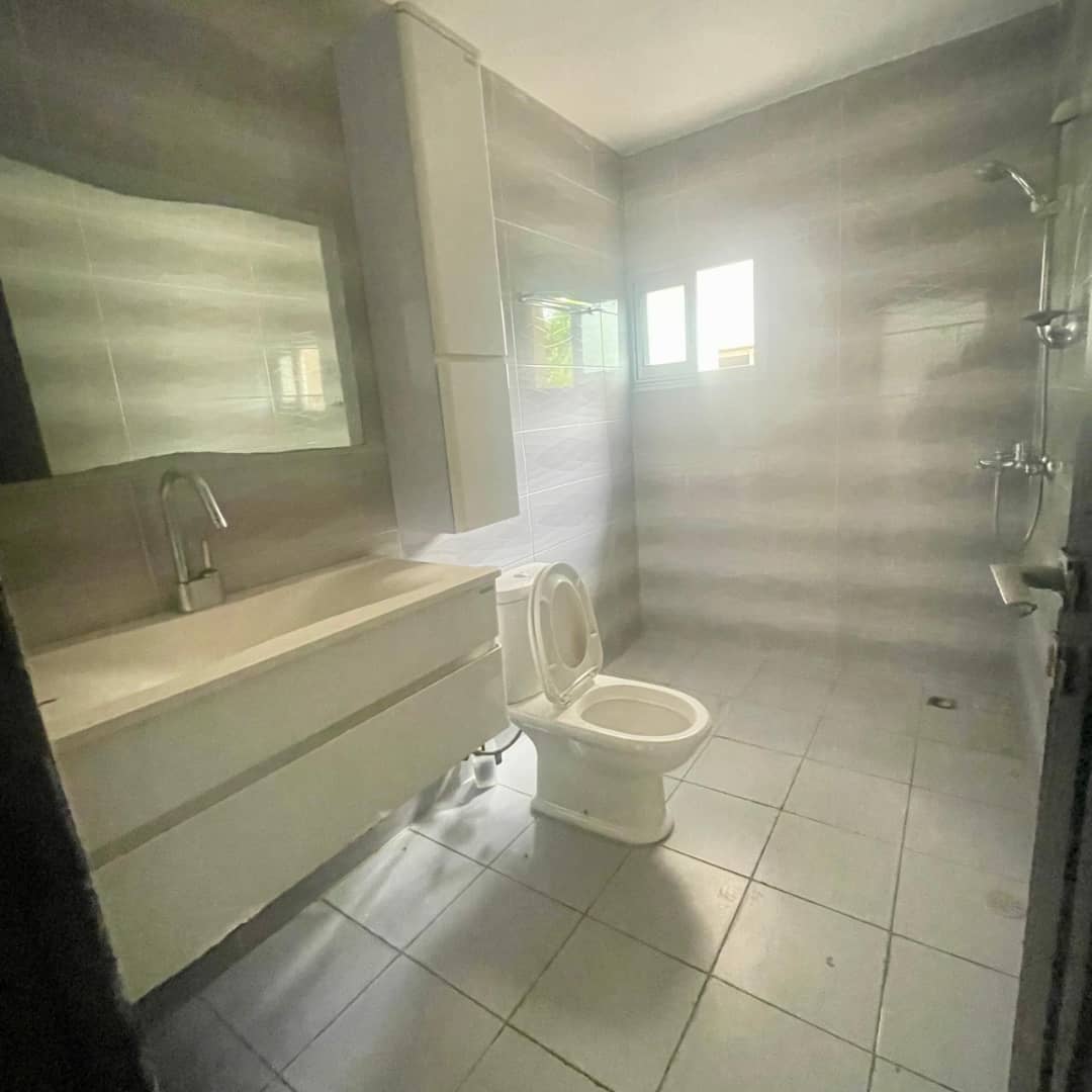 Appartement 3 Pièces avec Buanderie – Riviera 2 Cocody