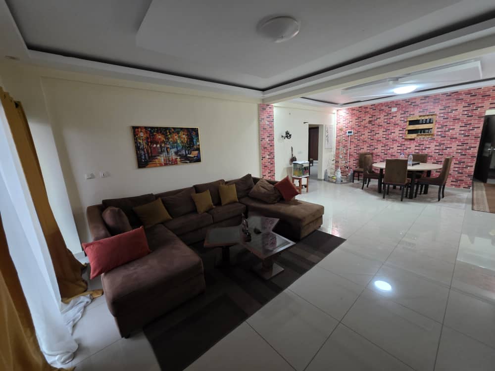 Appartement 3 Pièces avec Ascenseur – Angré
