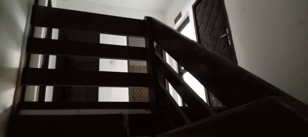 Bureau Duplex 10 Pièces – Boulevard Latrille, 2 Plateaux