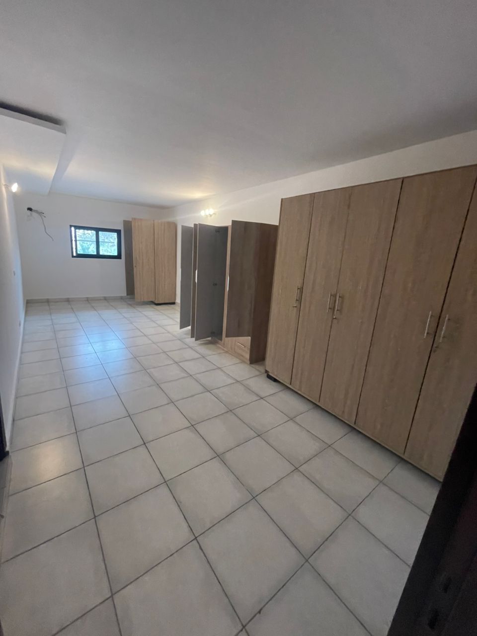 Bel Appartement 4 Pièces en Cité Sécurisée – Cocody Riviera 3