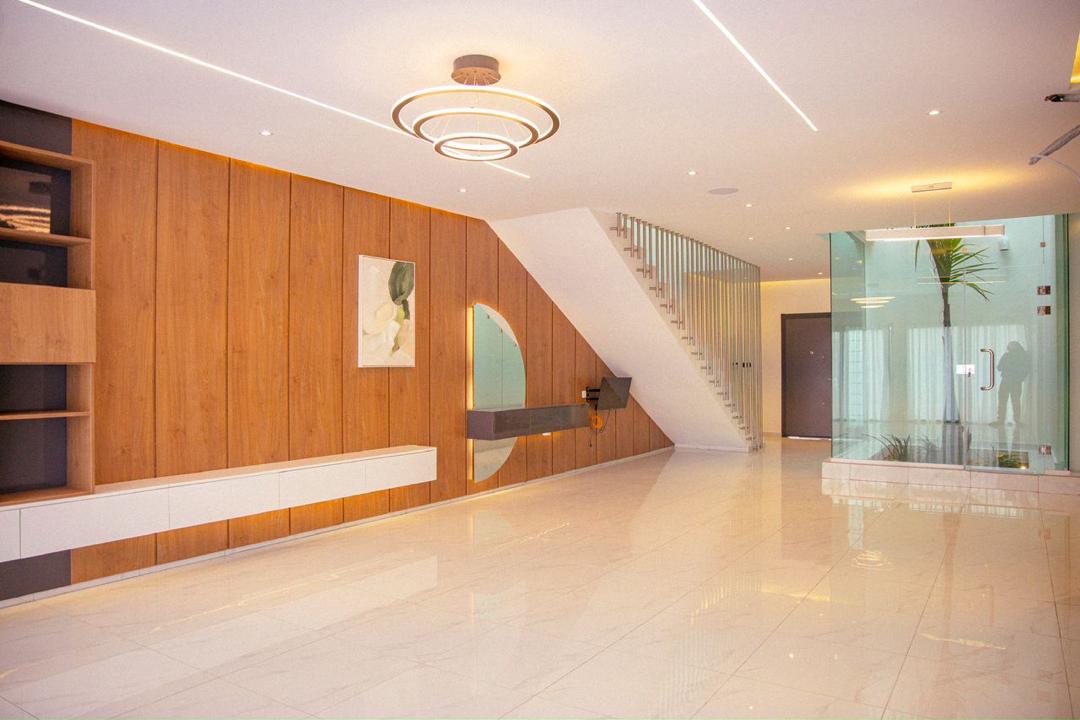 Villa Duplex 5 Pièces Ultra Moderne avec Piscine et Jardin – Angré Nouveau CHU, Djorobité 1