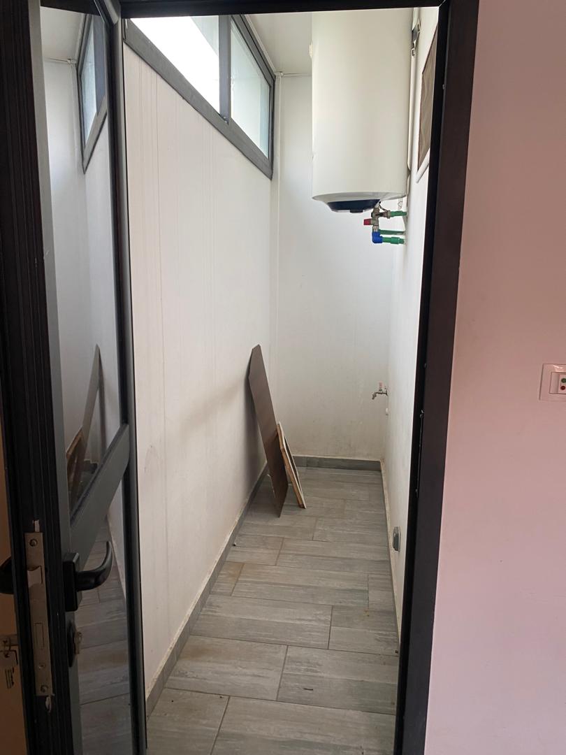 Appartement 3 pièces moderne avec climatisation – Angré 8e Tranche