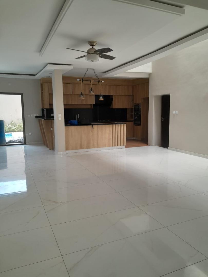 Villa duplex 11 pièces haut standing avec piscine – Cocody Riviera 3 Synacaci
