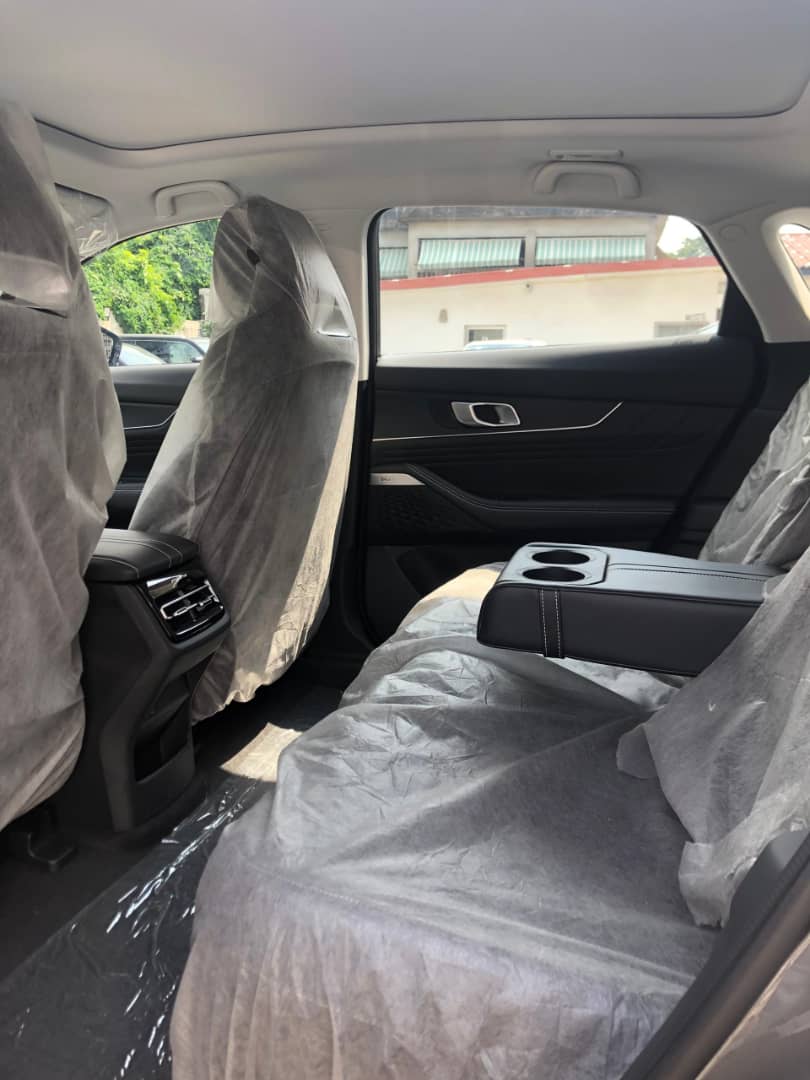 EXEED YAOGUANG X7 – SUV Premium 2023 (261 Ch, 4x4, Essence)