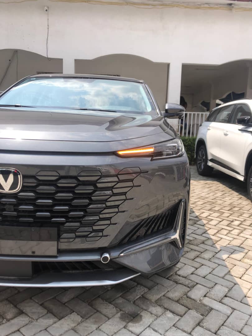 EXEED YAOGUANG X7 – SUV Premium 2023 (261 Ch, 4x4, Essence)