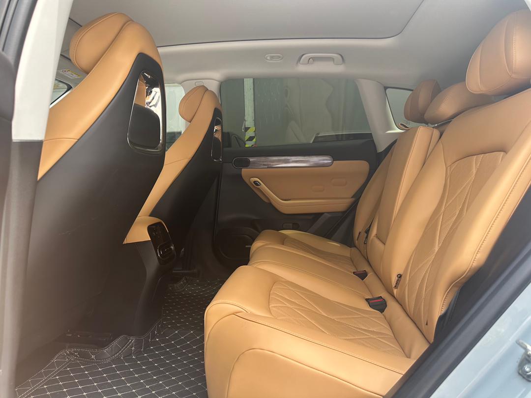 NETA L – SUV Hybride 2024 (Autonomie 310 km, 5 places, coffre électrique)