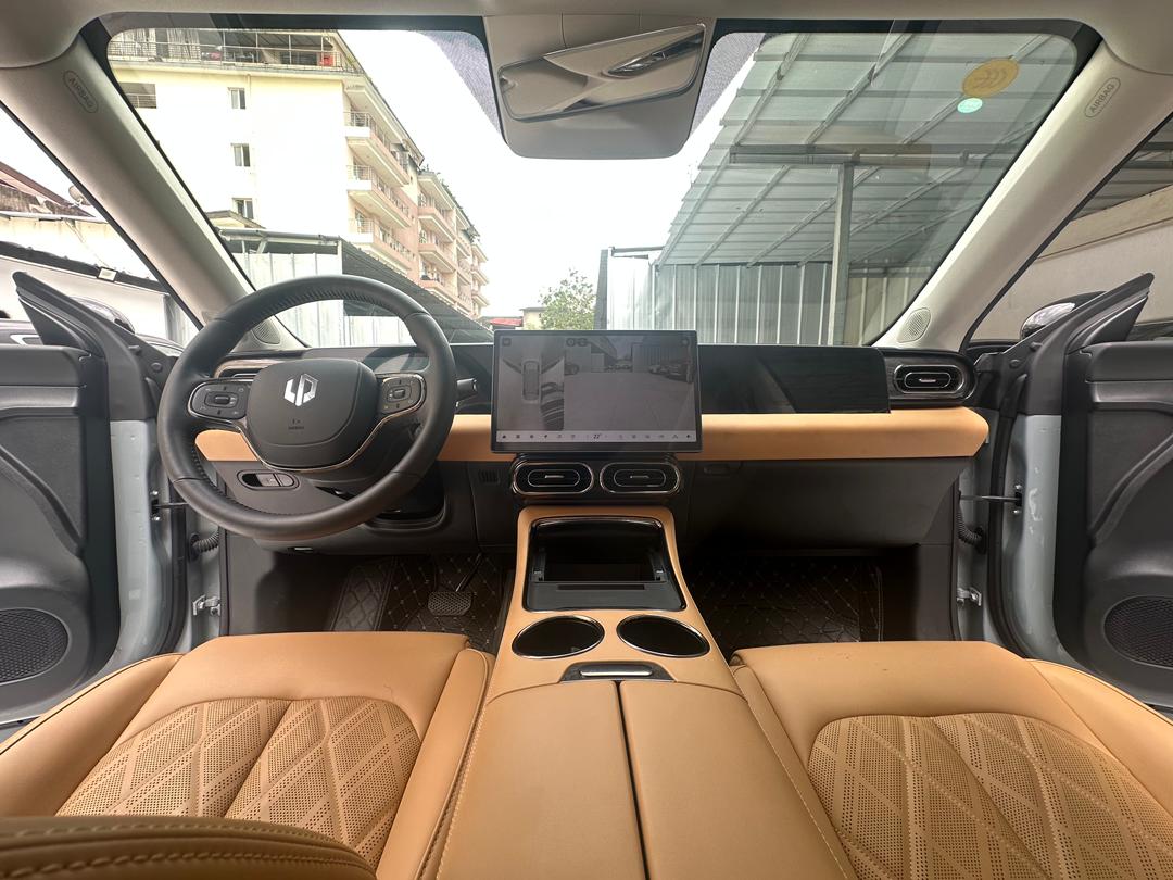 NETA L – SUV Hybride 2024 (Autonomie 310 km, 5 places, coffre électrique)