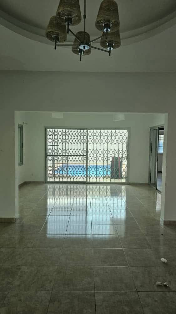 Villa Duplex de 6 pièces avec piscine à louer – Cocody Riviera 3