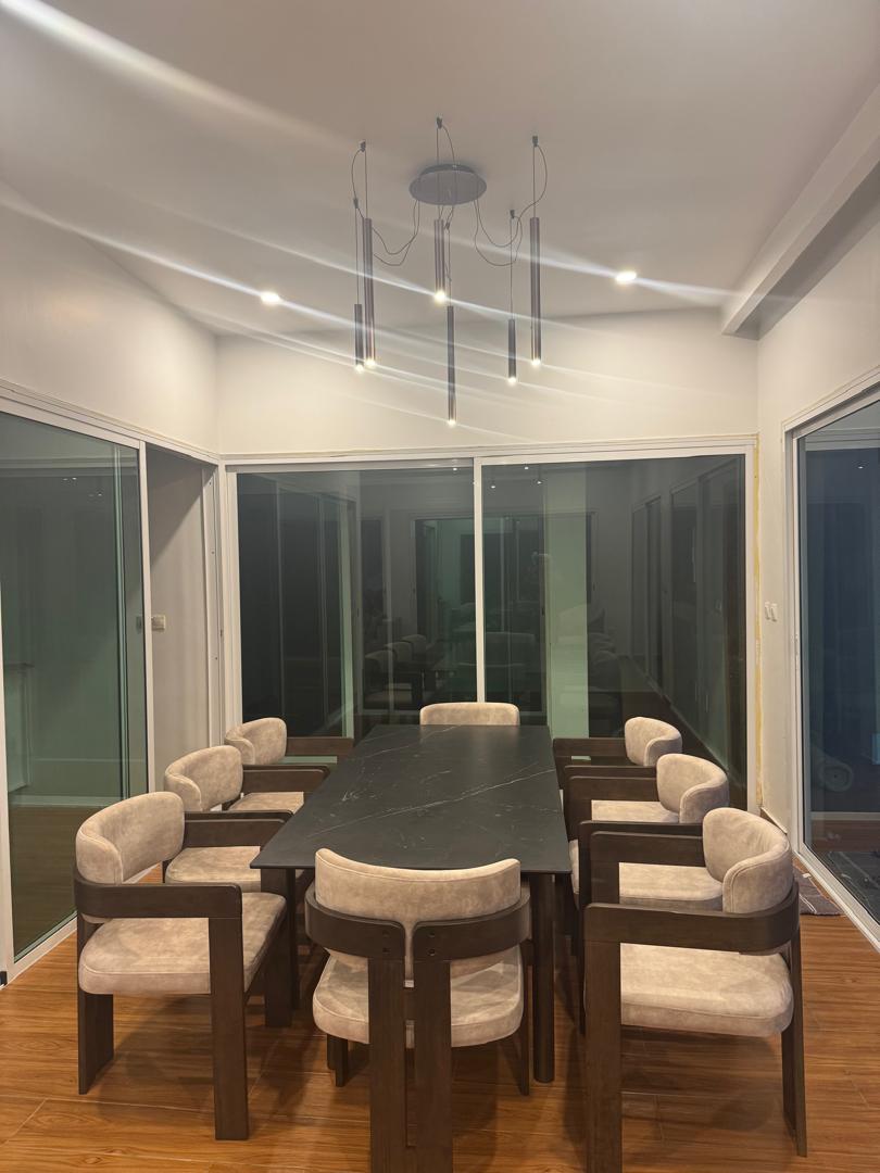 Magnifique Villa Basse 4 Pièces Meublée avec Piscine – À Vendre à Assinie (Rive Gauche, Km 17.90)