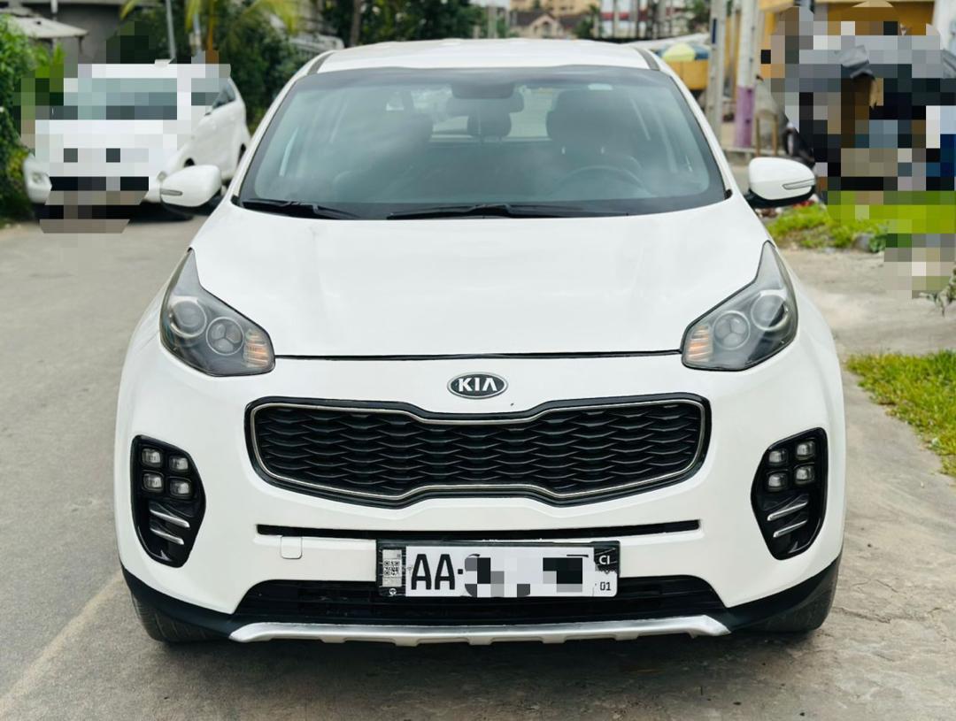 KIA Sportage EX 2018 — Diesel, Boîte Auto, Cuir, Start, Climatisé (Angré)