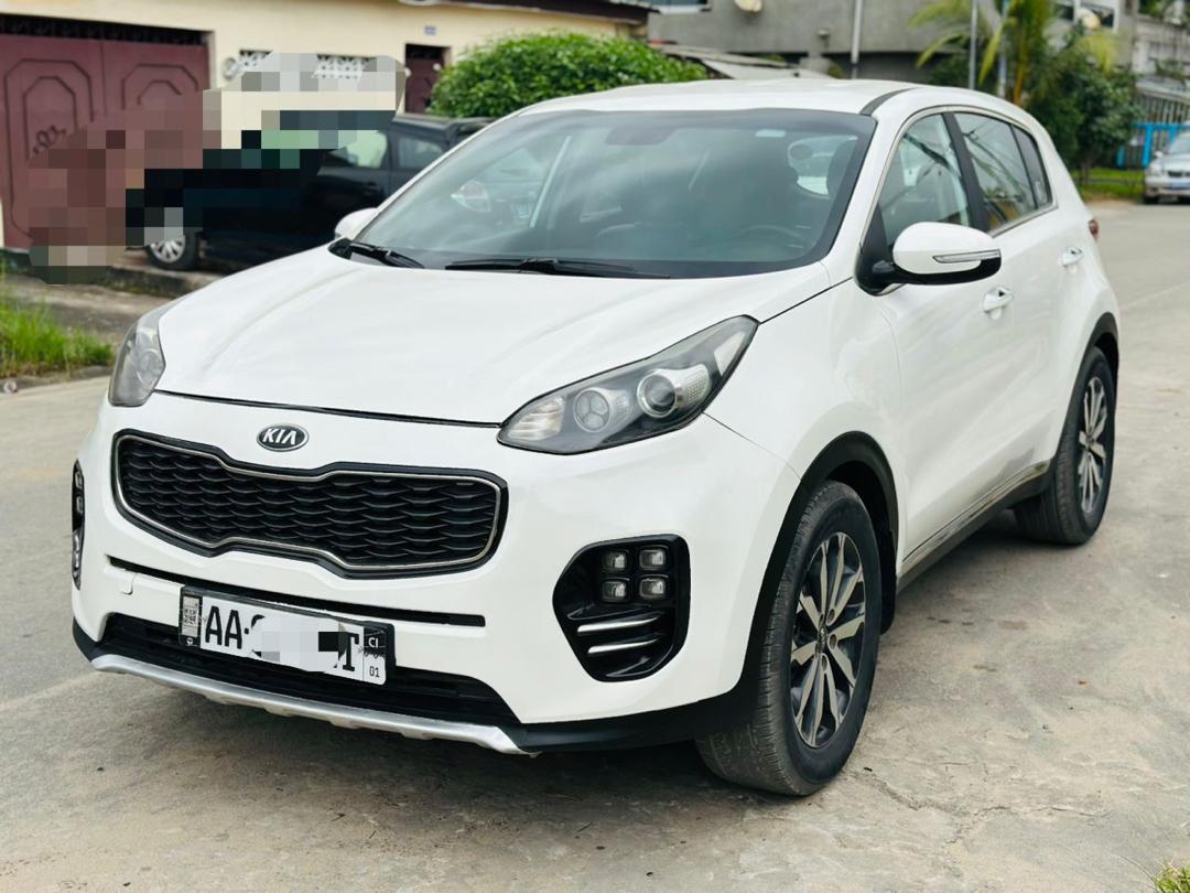 KIA Sportage EX 2018 — Diesel, Boîte Auto, Cuir, Start, Climatisé (Angré)