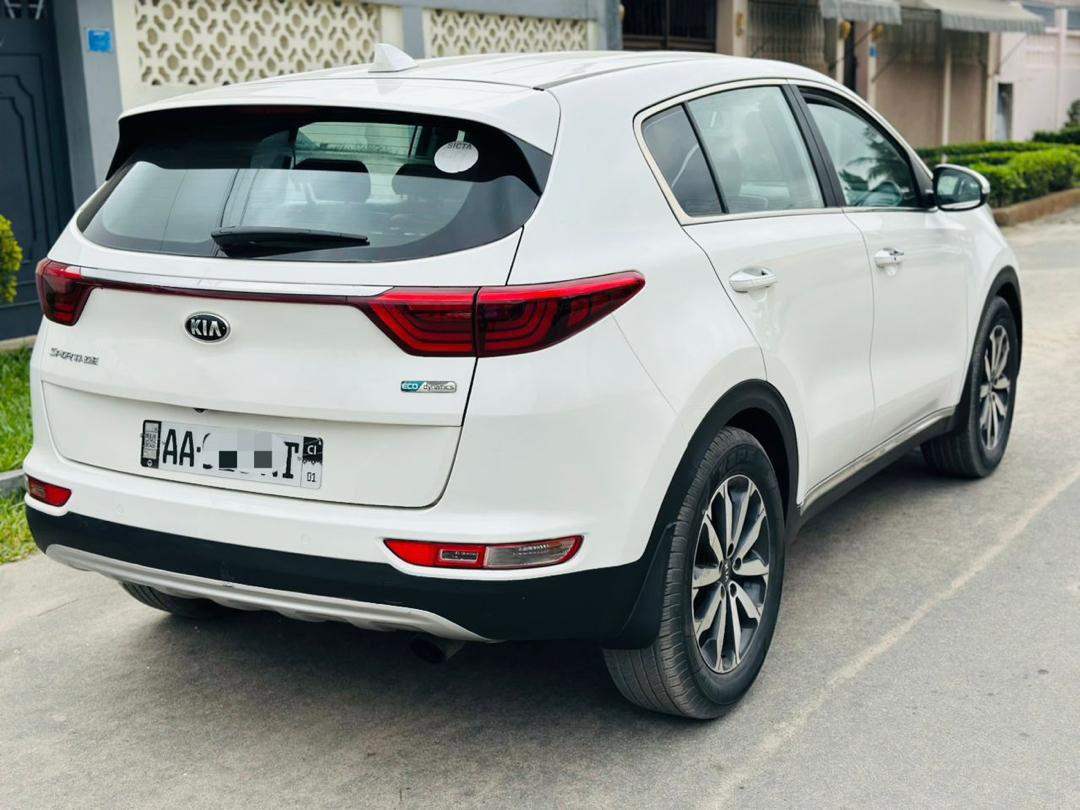 KIA Sportage EX 2018 — Diesel, Boîte Auto, Cuir, Start, Climatisé (Angré)
