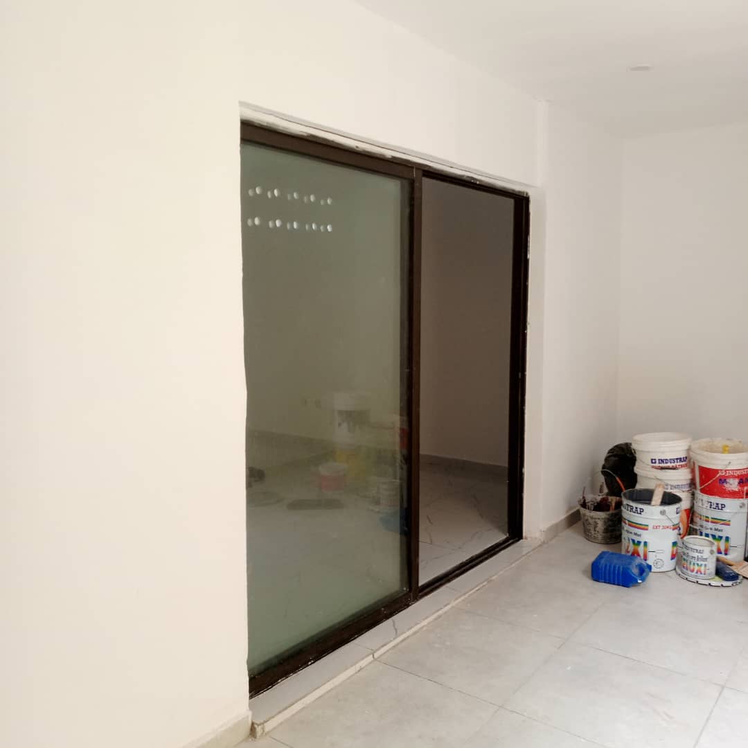 Villa Basse en Vente – Cocody Centre Mermoz