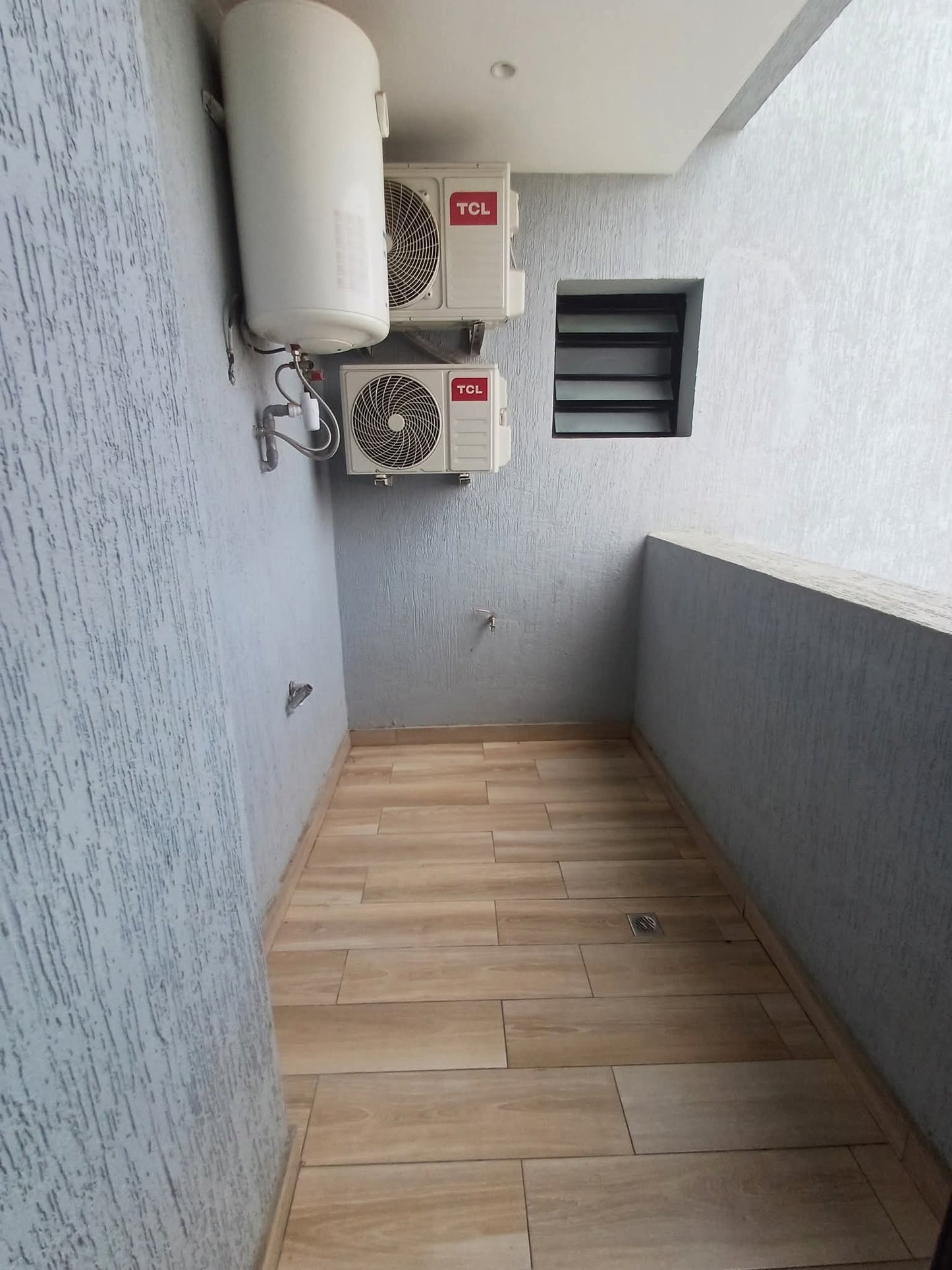 Appartements Neufs 5 Pièces – 4 Chambres Autonomes, Piscine, Salle de Sport & Parking Souterrain – Cocody Riviera 4 M’Badon